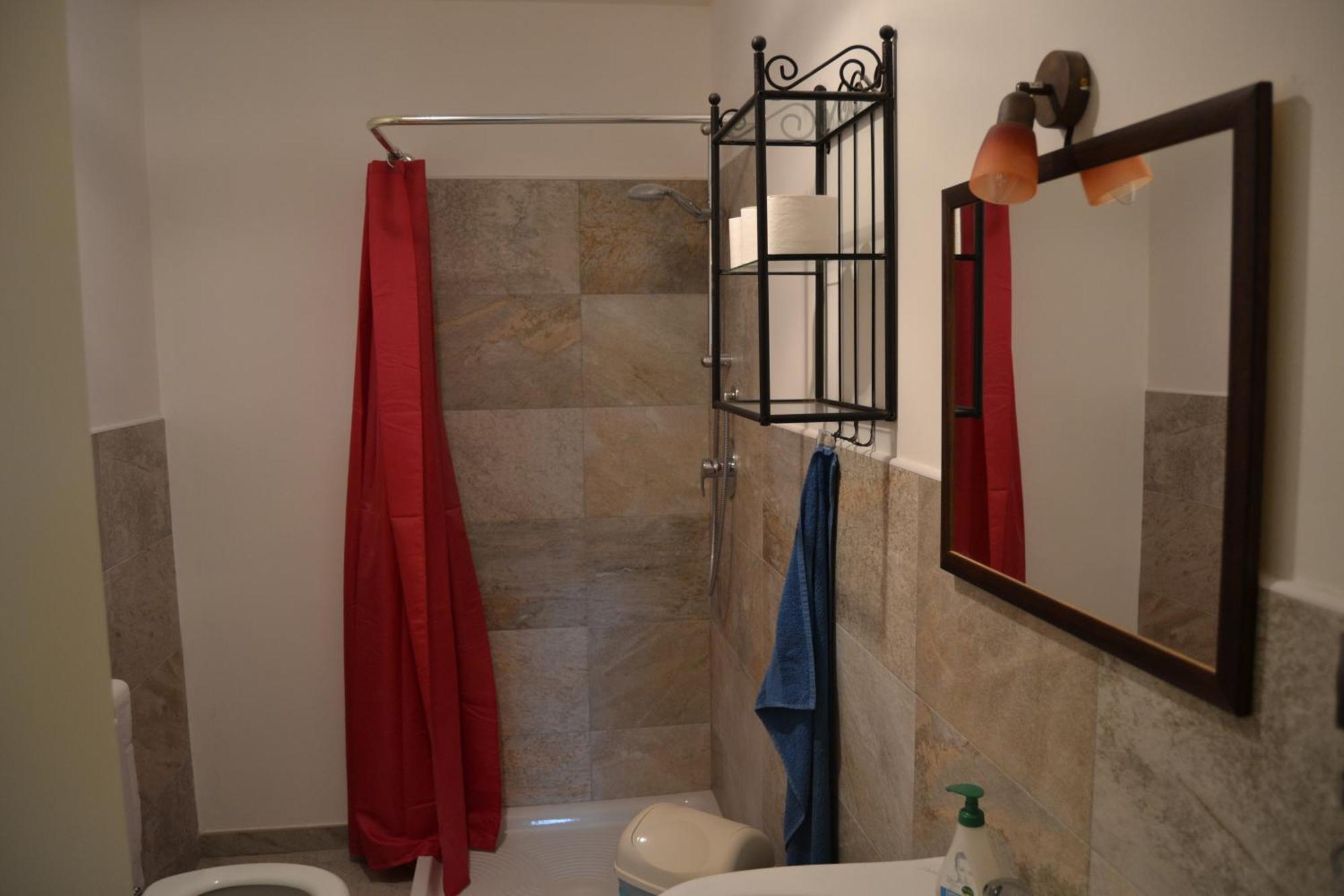 Joie De Vivre Bed & Breakfast Calice Ligure Oda fotoğraf