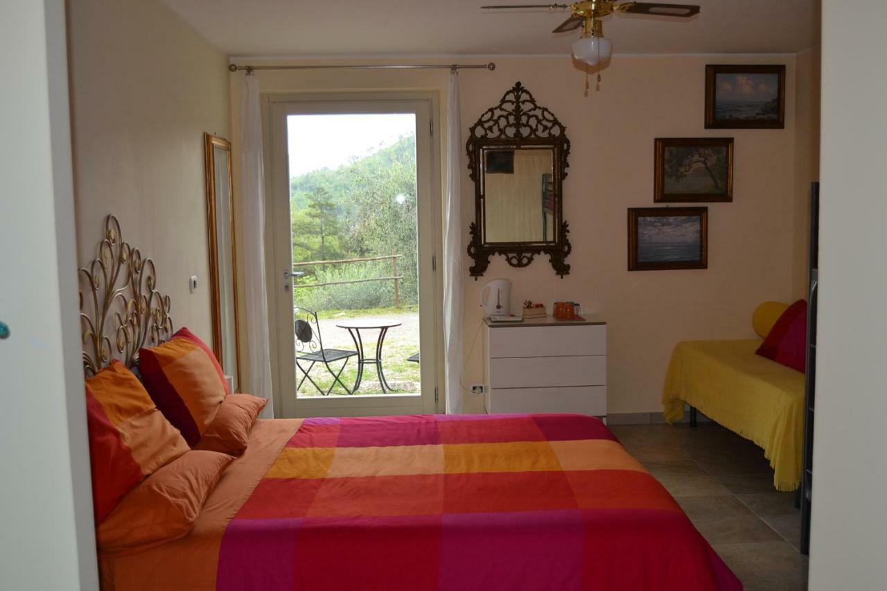 Joie De Vivre Bed & Breakfast Calice Ligure Dış mekan fotoğraf